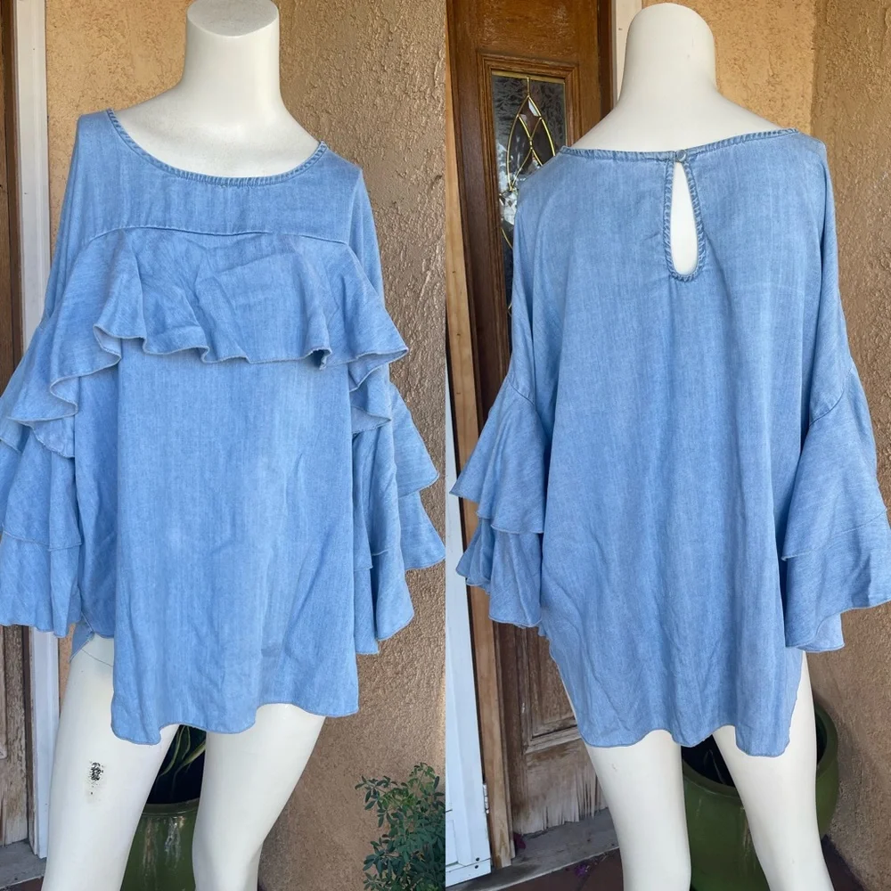 Lauren Conrad Ruffle Chambray Blouse LARGE - Picture 1 of 7